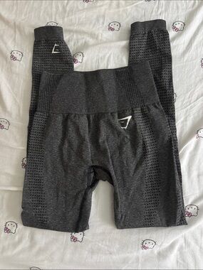 GYMSHARK Seamless Dark Charcoal Gray Leggings